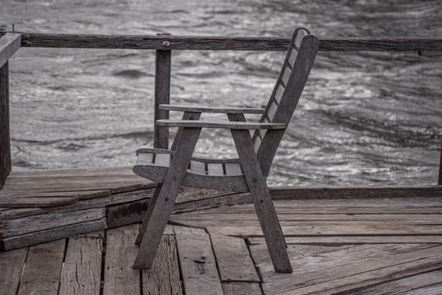 Jetty Chair